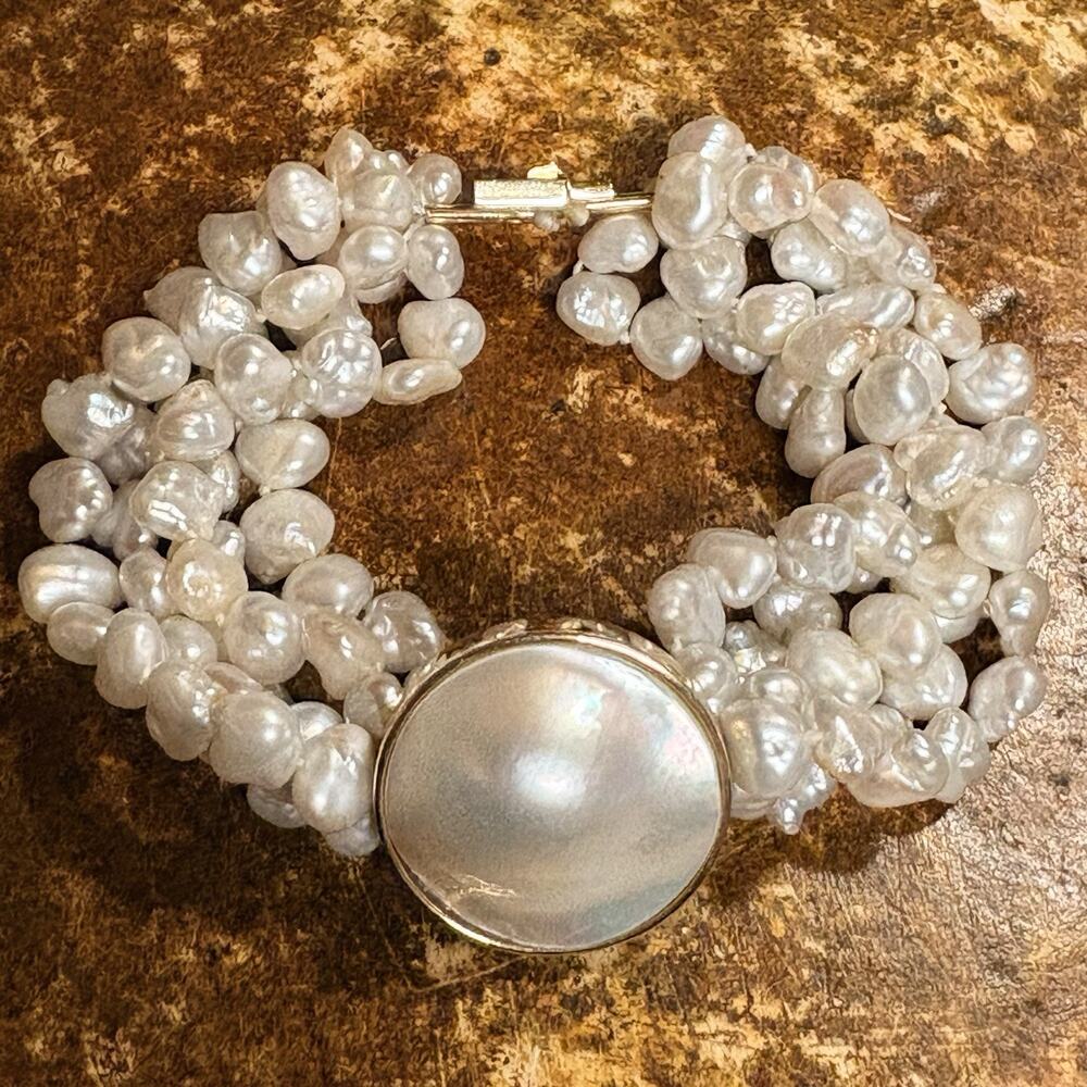 14K Gold Multi Strand Baroque Pearl Bracelet w/ Mabe Pearl Center Stone Vintage